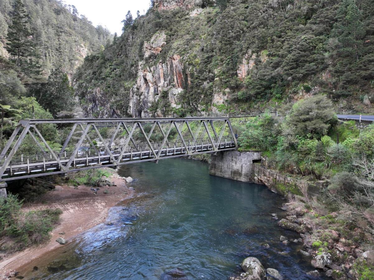 Riverside Accommodation Karangahake Dış mekan fotoğraf